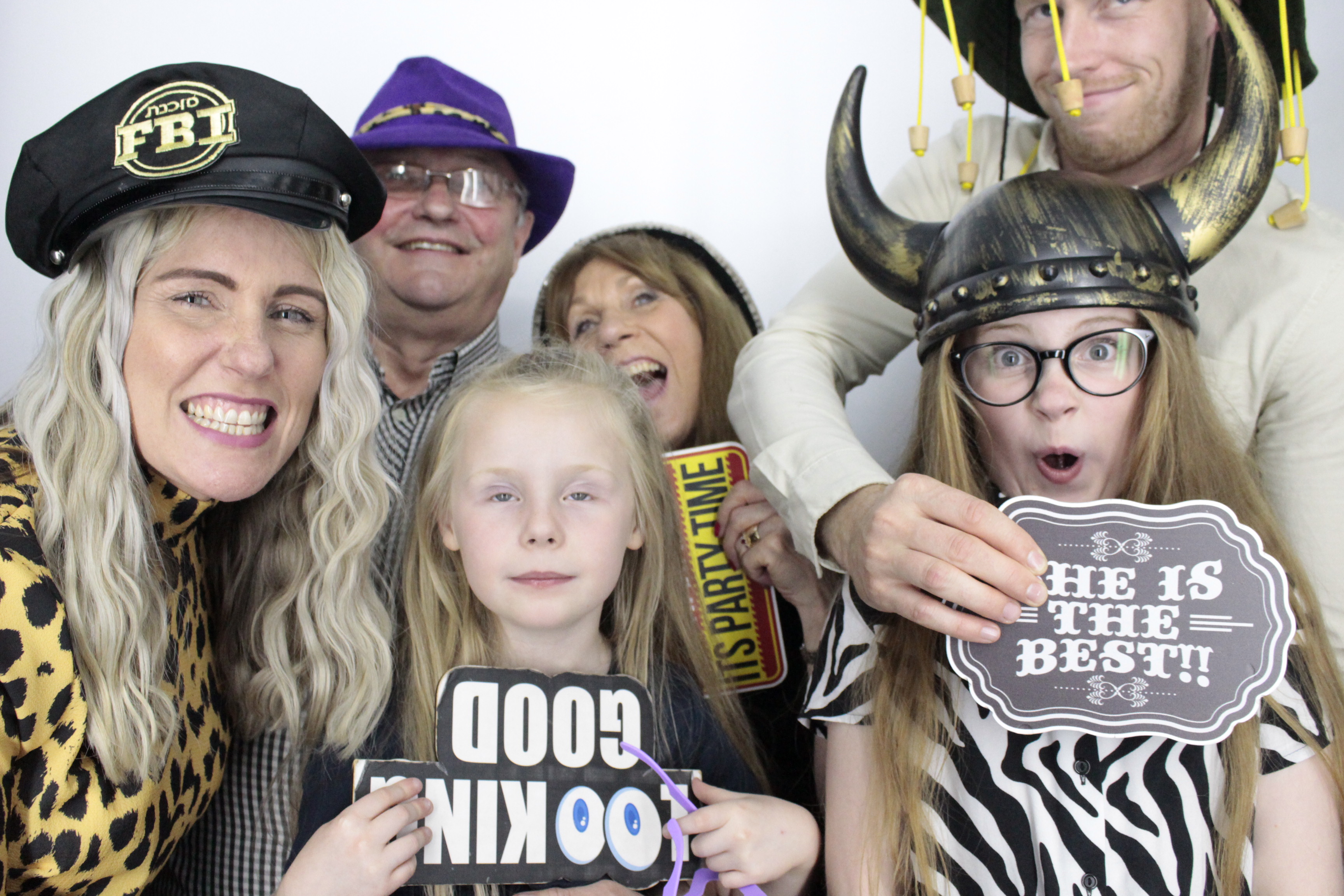 Mandy's 60th  Birthday Party | View more photos from the event at gallery.myphotoboothexperience.co.uk/u/MyPhotoBoothExperienceLtd/Mandys-60th-Birthday-Party